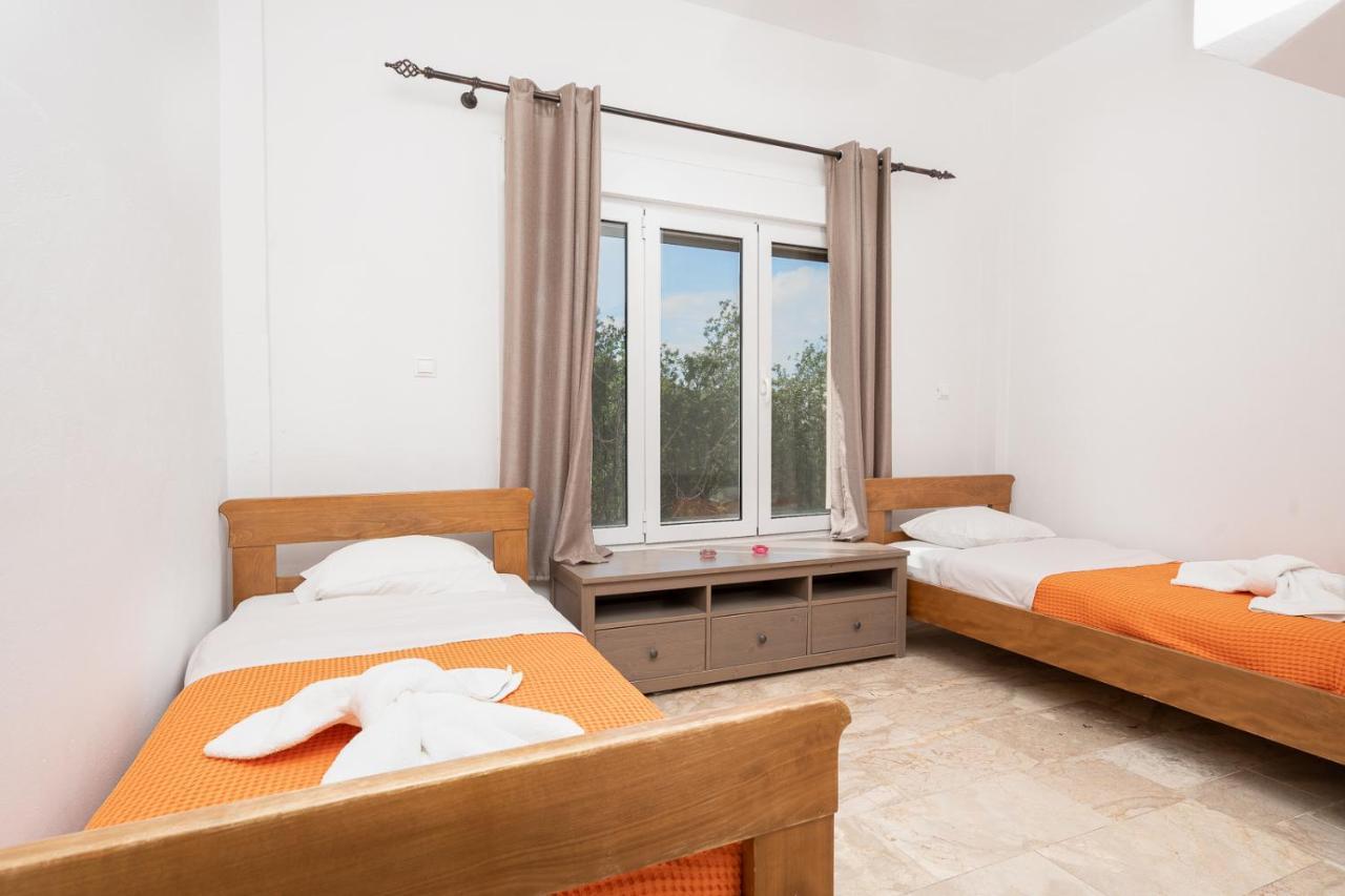 Mtc-D Apartments By The Sea And Airport Porto Rafti Luaran gambar